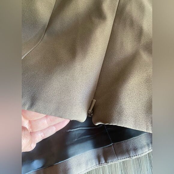 Bill Blass New York Top Woman Sz 10 Mocha Sleeveless structured Lined - Picture 7 of 14